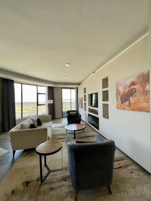 A Scenic Escape Within Nairobi Apartment Bagian luar foto